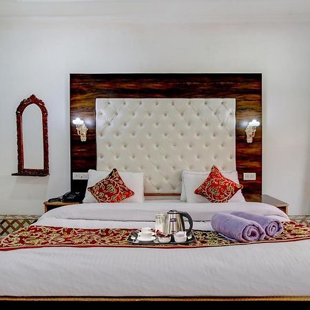 Hotel Royal Hameed Srinagar  Ngoại thất bức ảnh