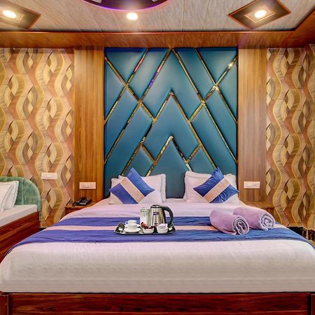 Hotel Royal Hameed Srinagar  Phòng bức ảnh